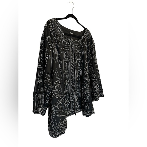 Maggie Barnes Black & White Embroidered Aztec Geometric Blazer SZ 5X Lagenlook - Picture 2 of 8